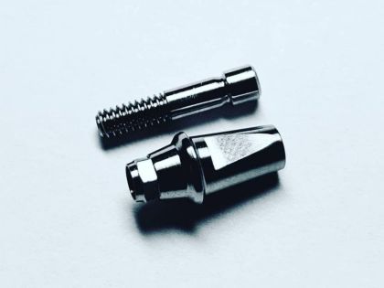 Абатмент Strauman (Швейцарія) у Стоматології «Дента.UA»